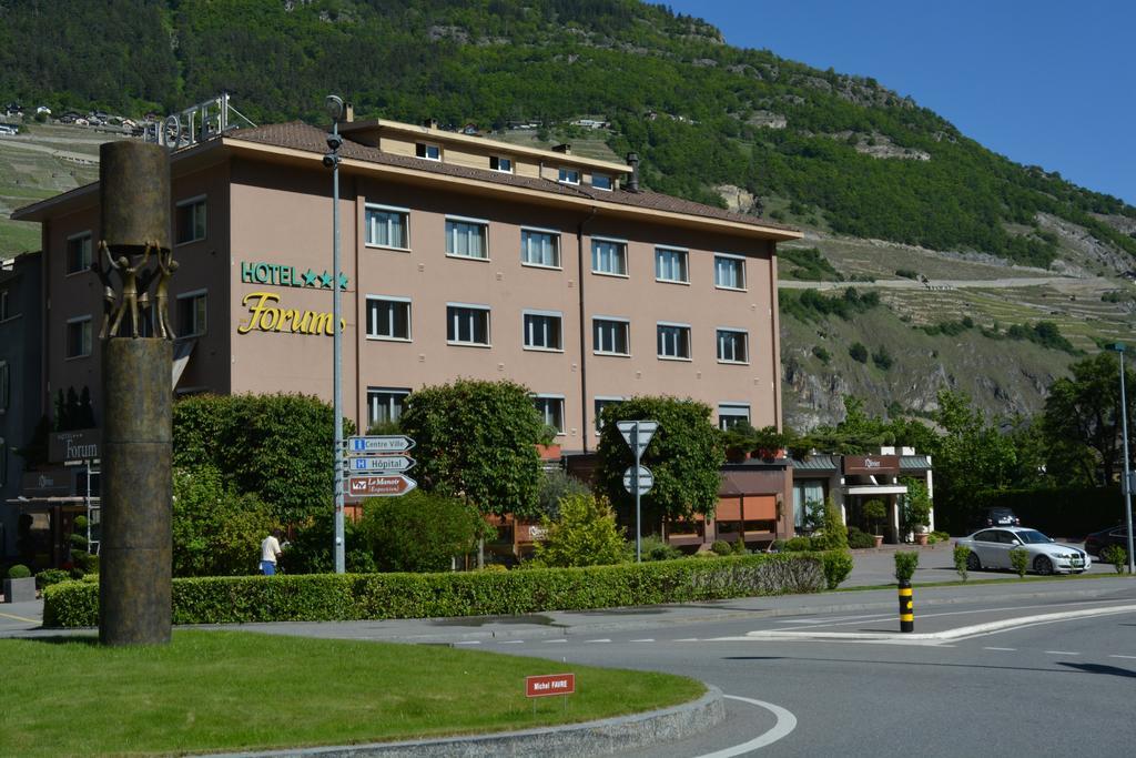 Hotel Forum Martigny Eksteriør billede
