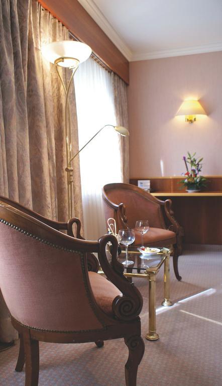 Hotel Forum Martigny Eksteriør billede